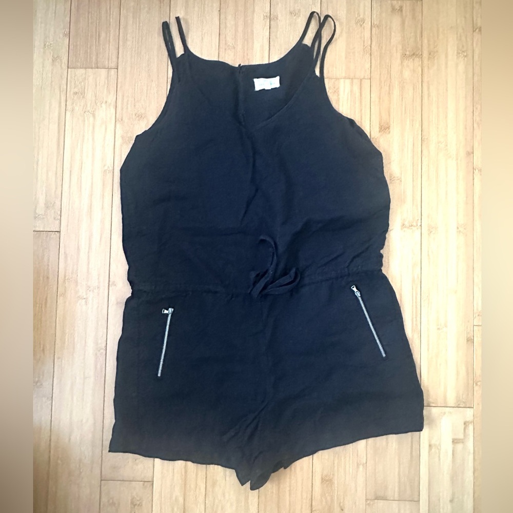 Lou & Grey black linen romper size M
